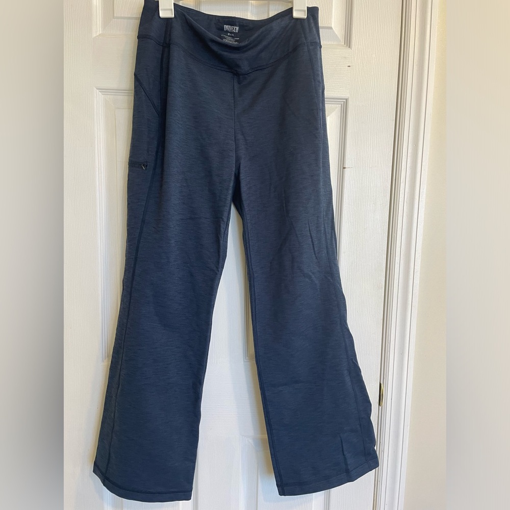 Deluth Trading, relaxed fit NoGa boot-cut pant.  Size M, 31”, heather blue.